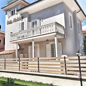  Affittacamere Greed Palace